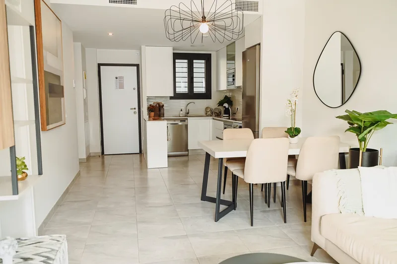 Woonkamer & Keuken — foto 2