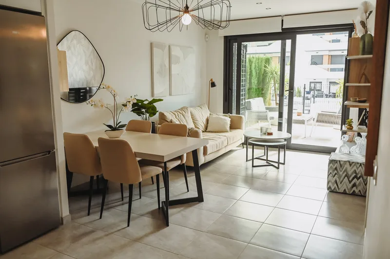 Woonkamer & Keuken — foto 6